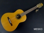 Raimundo 104M/61 Guitarra 3/4 Clásica Española Cuerdas Nylon, tiro 61 cm, largo 95 cm